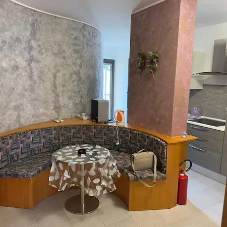 Michelle Luxury Living In Centro A Апартаменты